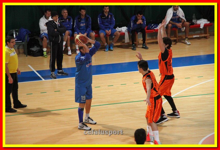 150114 LascariUisp 107_tn.jpg